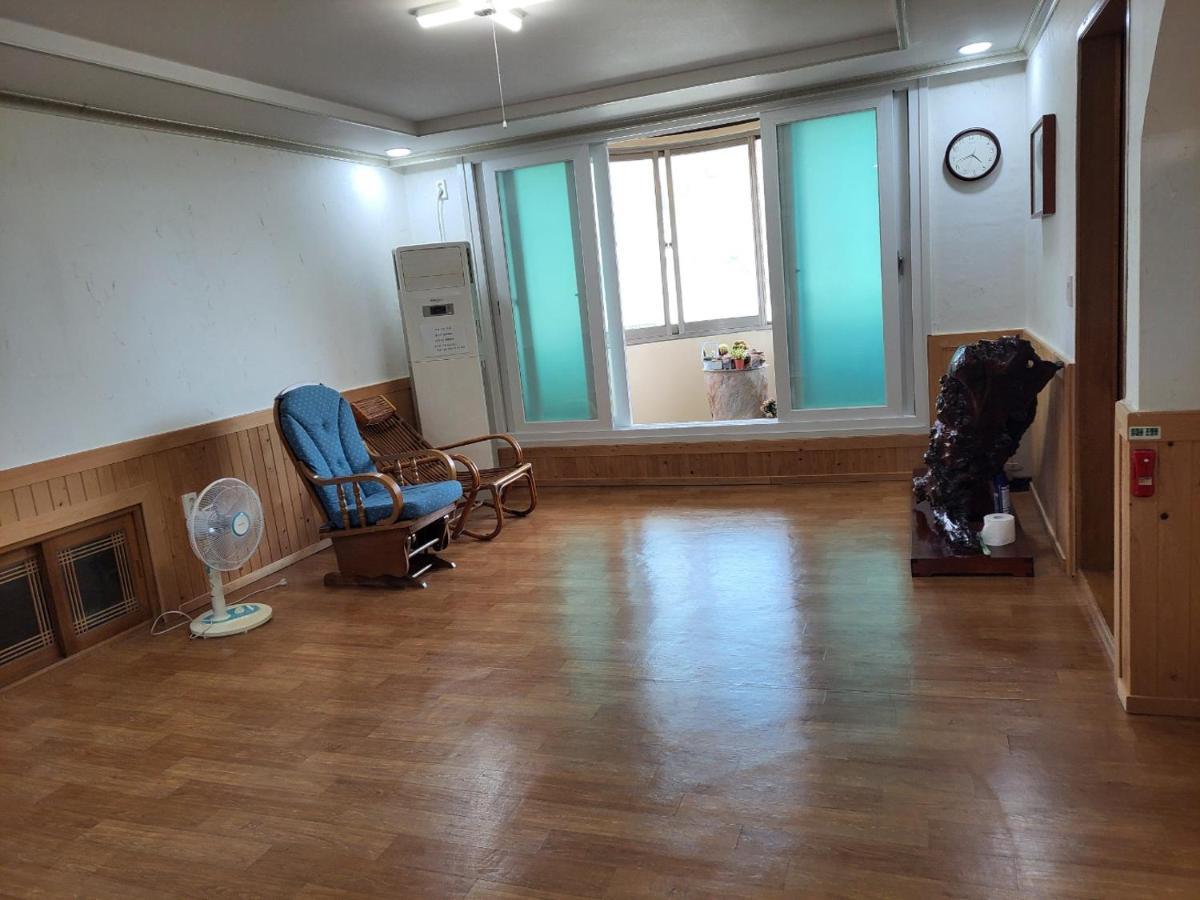 Jnw Minbak Hotell Damyang Exteriör bild